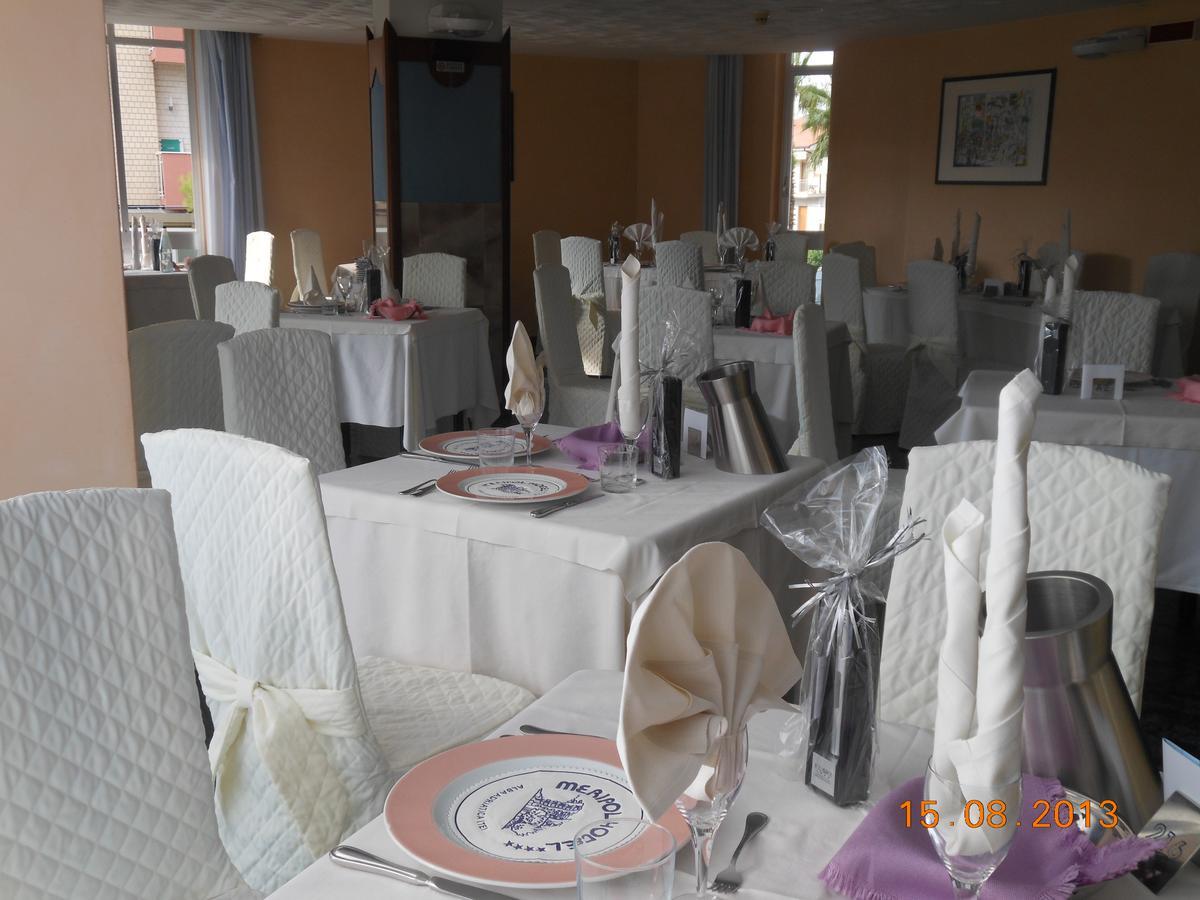 Hotel Meripol Alba Adriatica Exterior photo